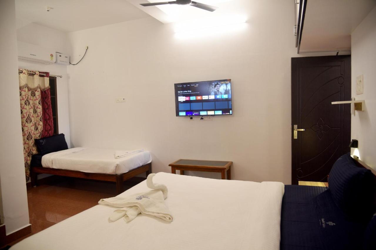 Cardiff Palace Pondicherry Ngoại thất bức ảnh